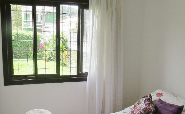 18967245-4bc1-4478-867e-8637799e0af3