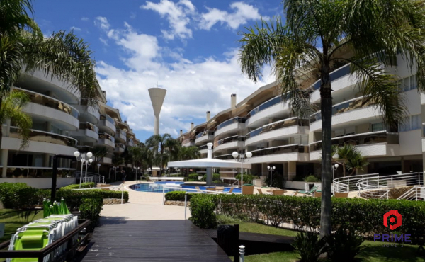 37e287b8-ecc5-4538-9a81-660a207b87c8