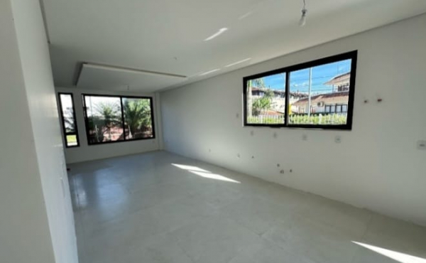 WhatsApp Image 2024-08-14 at 08.03.27 (1)