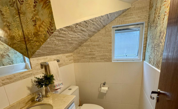 WhatsApp Image 2024-10-10 at 17.03.39 WhatsApp Image 2024-10-10 at 17.03.39