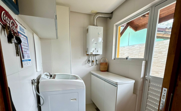 WhatsApp Image 2024-10-10 at 17.03.44 (1) WhatsApp Image 2024-10-10 at 17.03.44 (1)