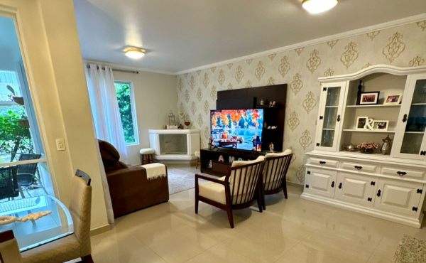 WhatsApp Image 2024-10-10 at 17.03.47 WhatsApp Image 2024-10-10 at 17.03.47