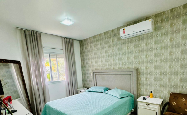 WhatsApp Image 2024-10-10 at 17.03.51 WhatsApp Image 2024-10-10 at 17.03.51