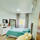 WhatsApp Image 2024-10-10 at 17.03.49 (1) WhatsApp Image 2024-10-10 at 17.03.49 (1)