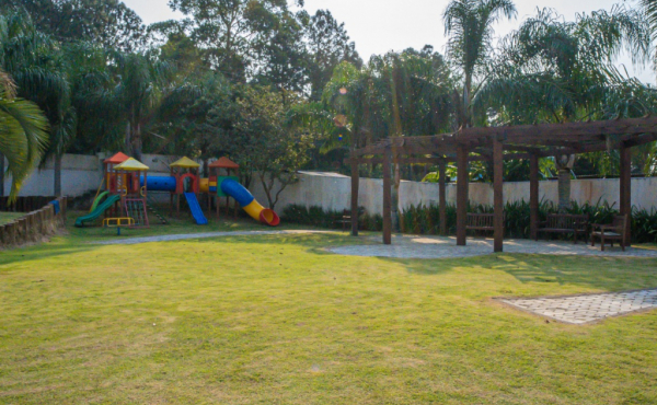 WhatsApp Image 2025-06-28 at 13.12.22 (2) WhatsApp Image 2025-06-28 at 13.12.22 (2)