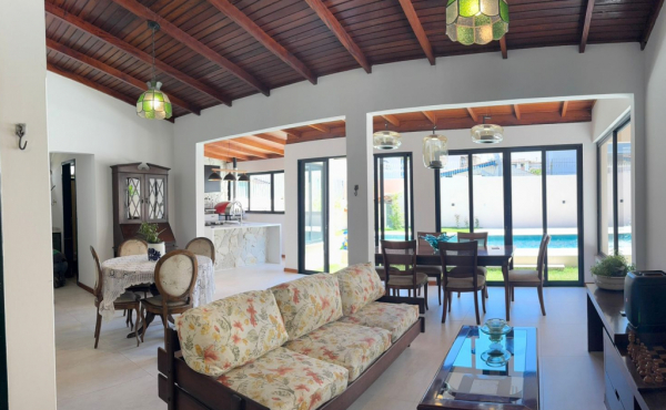 WhatsApp Image 2025-11-03 at 11.40.18