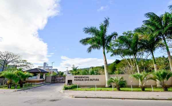 WhatsApp Image 2025-11-12 at 10.06.31 (4) WhatsApp Image 2025-11-12 at 10.06.31 (4)