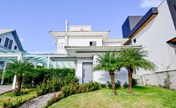 WhatsApp Image 2025-11-12 at 10.06.42 (2)