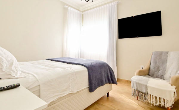 WhatsApp Image 2025-11-12 at 10.06.42 (3)